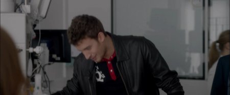 Она (2016) Она (2016)