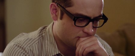 За вратами (2016)