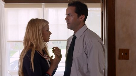 Хэнк Бойд Мёртв (2015)