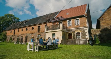 Гуд бай, Берлин! (2016)