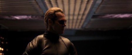 Обитель зла: Последняя глава (2016) Обитель зла: Последняя глава (2016)