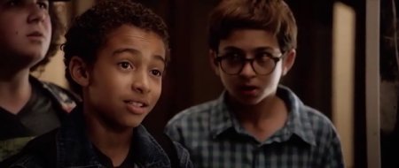 Игрушки из будущего (2016)